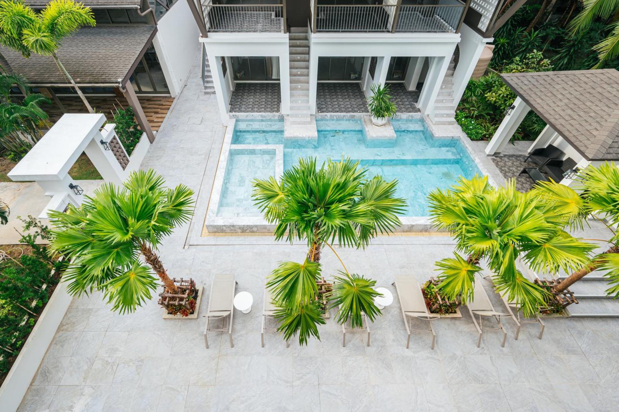 Vivace Hotel Pantai Kamala Luaran gambar