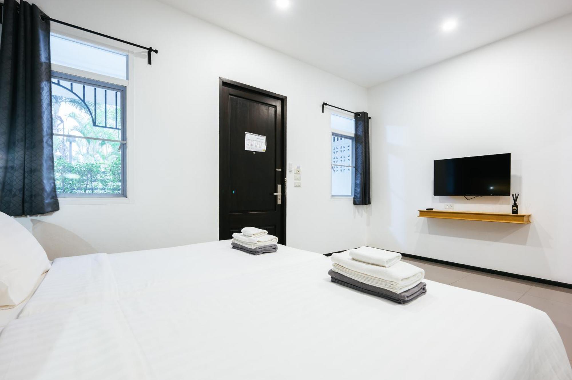 Vivace Hotel Pantai Kamala Luaran gambar